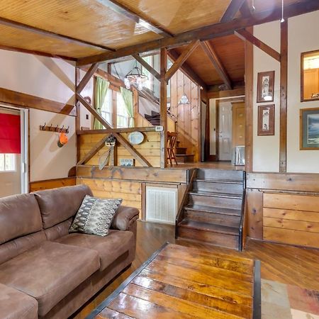Mountaintop Ellijay Cabin With Private Hot Tub Экстерьер фото