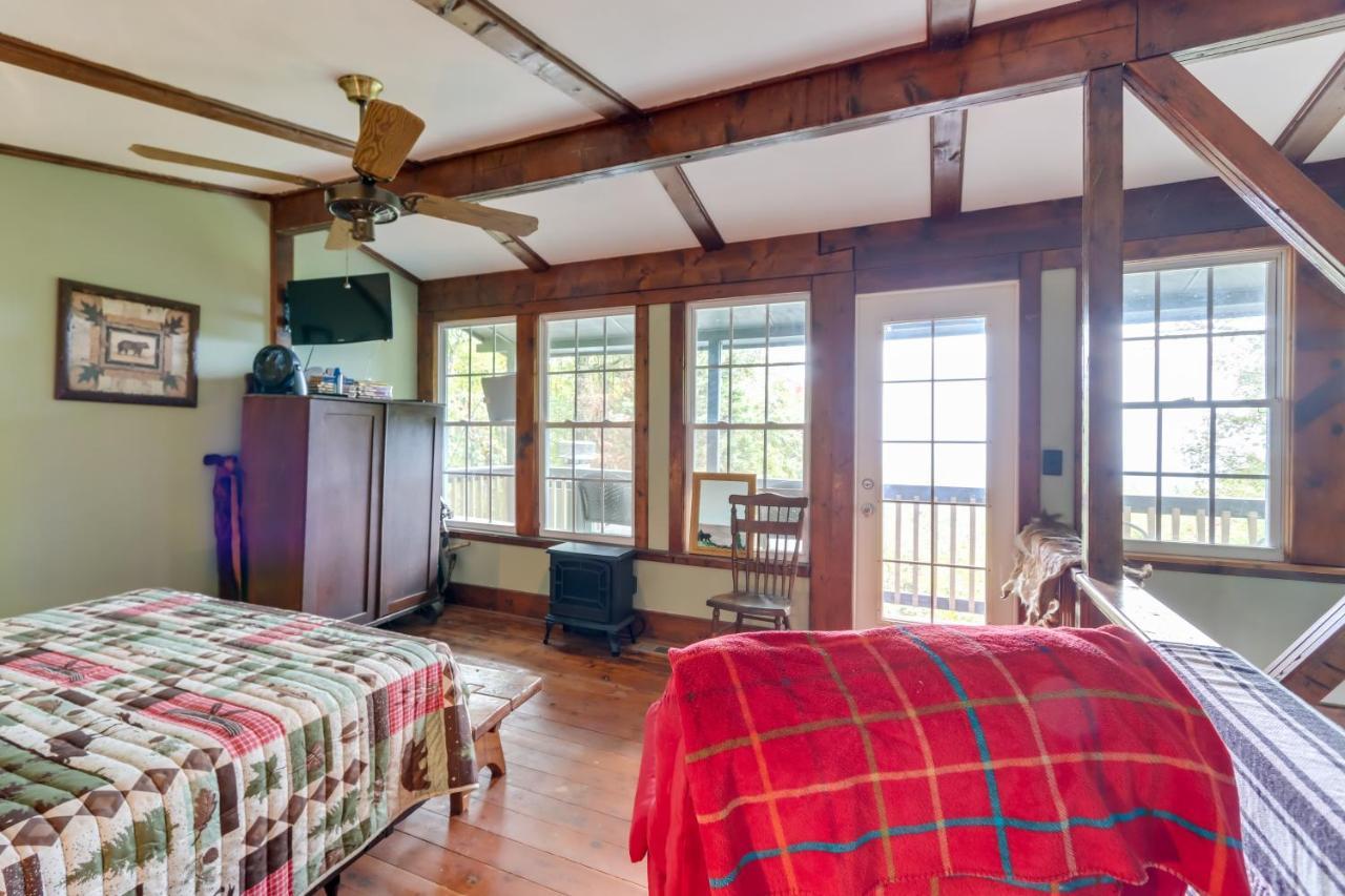 Mountaintop Ellijay Cabin With Private Hot Tub Экстерьер фото