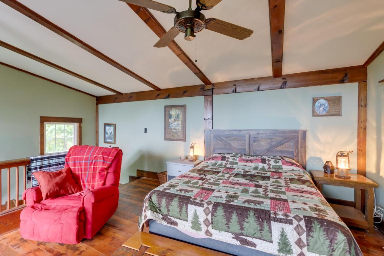 Mountaintop Ellijay Cabin With Private Hot Tub Экстерьер фото