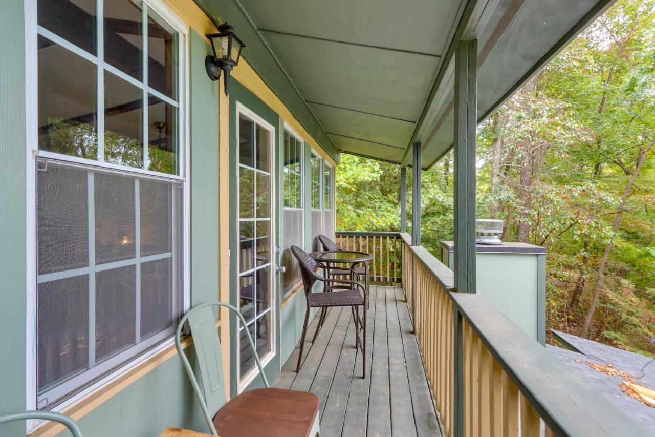 Mountaintop Ellijay Cabin With Private Hot Tub Экстерьер фото