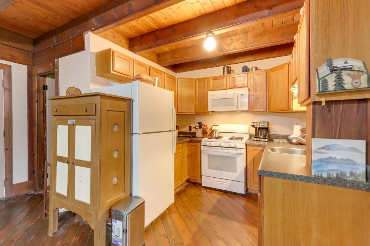 Mountaintop Ellijay Cabin With Private Hot Tub Экстерьер фото